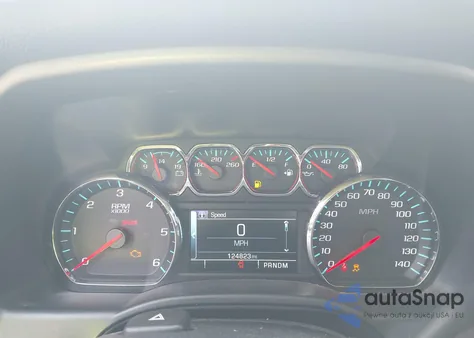 2016 Chevrolet Silverado 1500 1Lt z USA, uszkodzony, nr VIN 3GCUKREC2GG360735